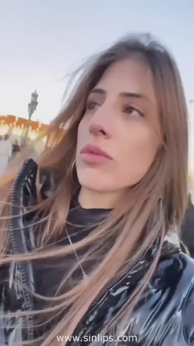 mallory tall escort showing her beautiful figure in this video